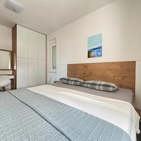 House Off Caska