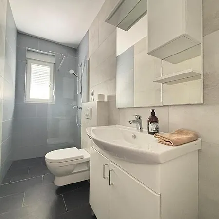 Апартаменты House Off Caska *