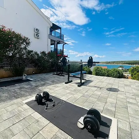House Off Caska