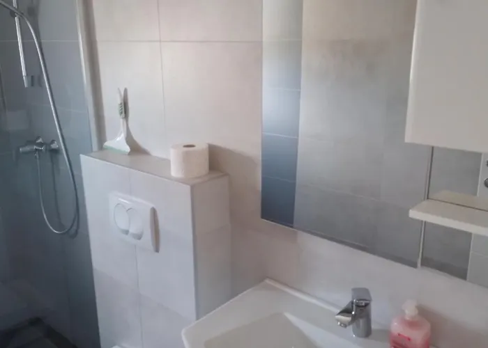 House Off Caska * Kovacic