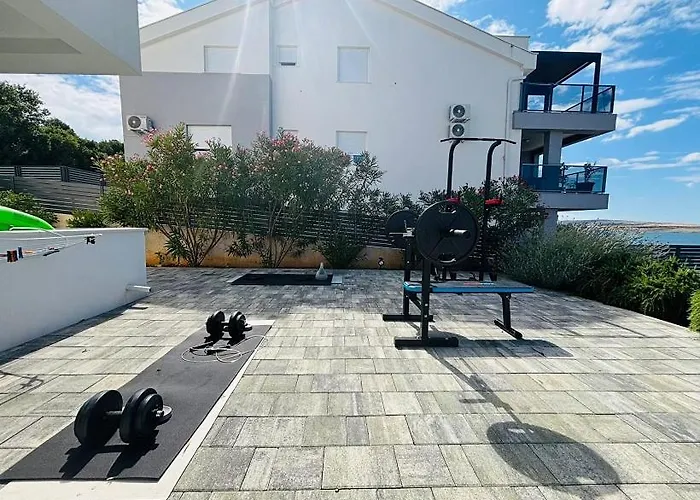 House Off Caska Kovacic