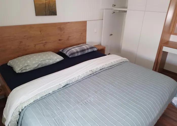 House Off Caska Appartement *