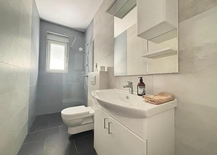 Appartement House Off Caska *