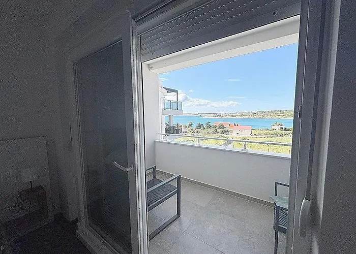 House Off Caska * Kovacic