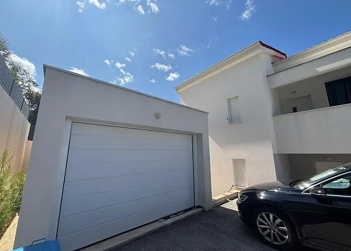 House Off Caska Kovacic